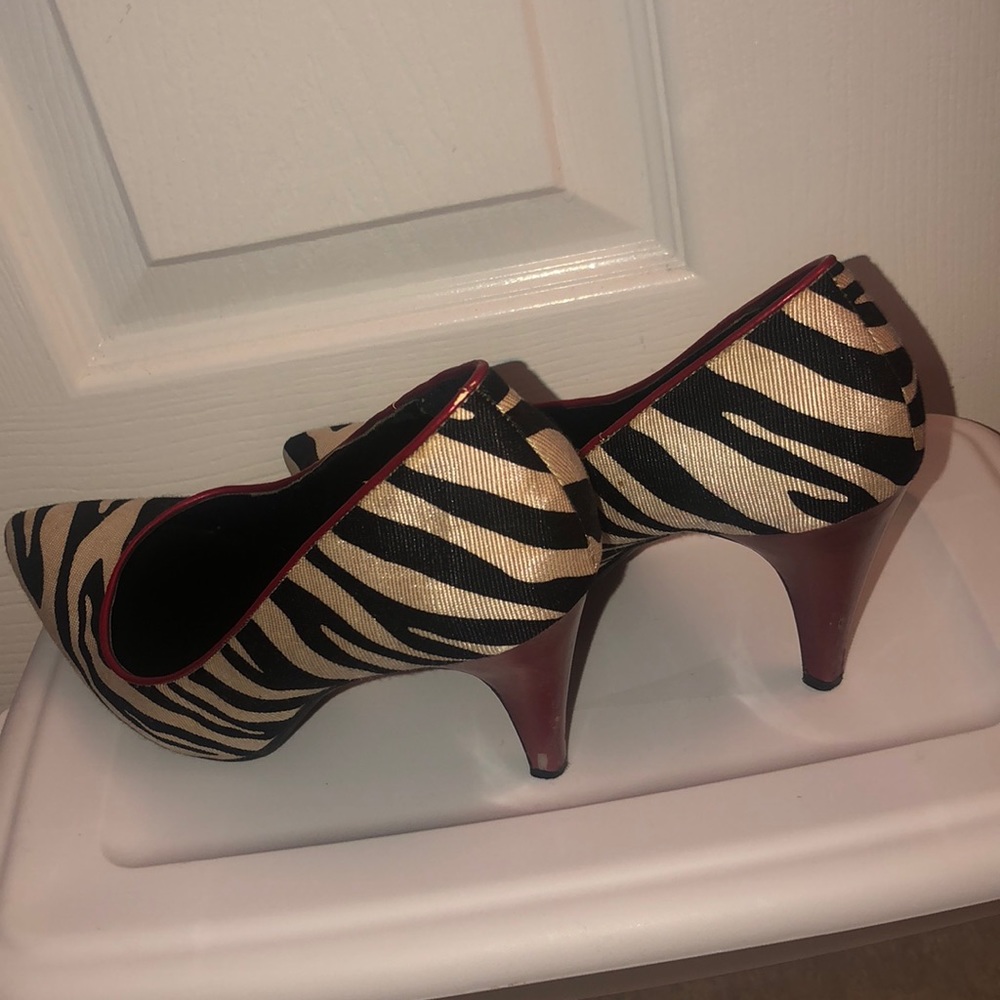 Zebra Heels